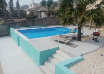 ICF swimmng pool with retain wall Corpus Christi TX 4 (1)